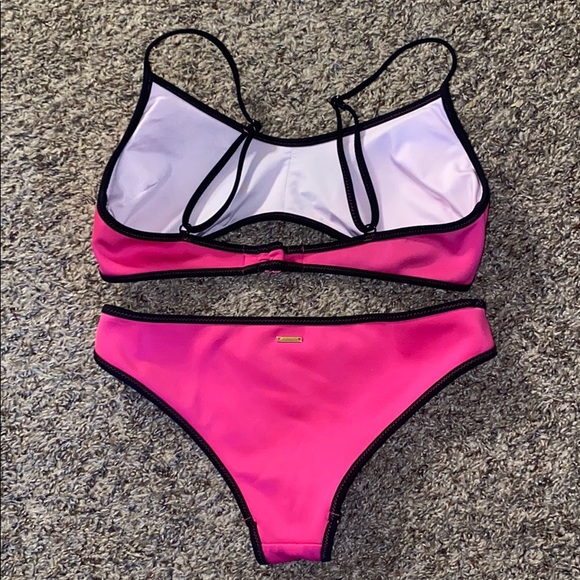 Victoria Secret Pink Bikini - Picture 2 of 3